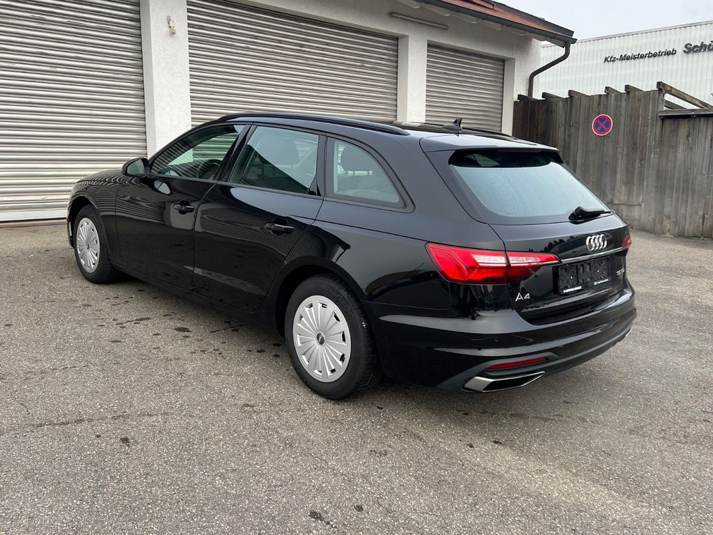 Audi A4 2022