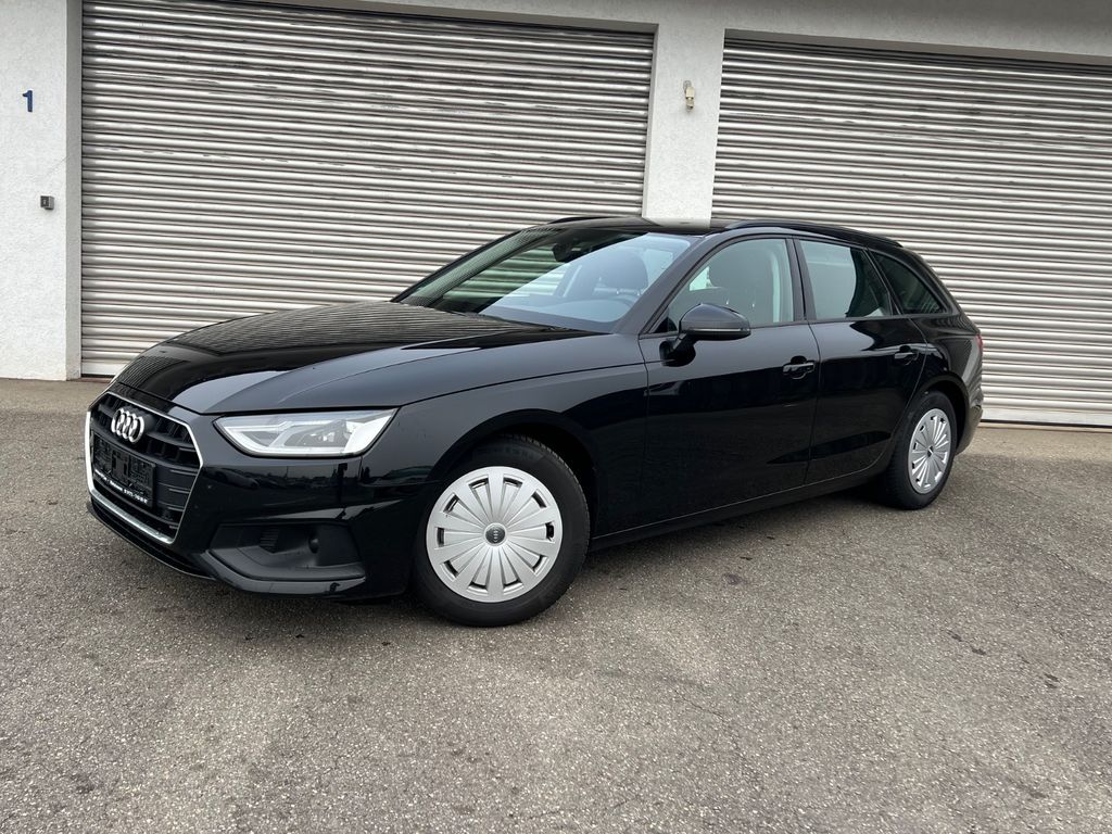 Audi A4 2022