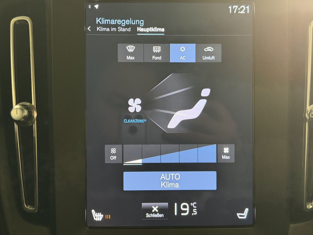 Volvo XC40 2022
