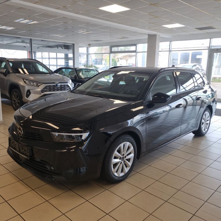 Opel Astra 2024