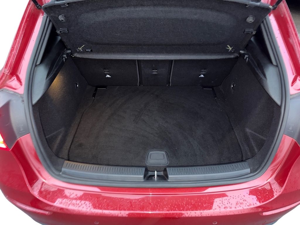 Mercedes-Benz A 180 2021