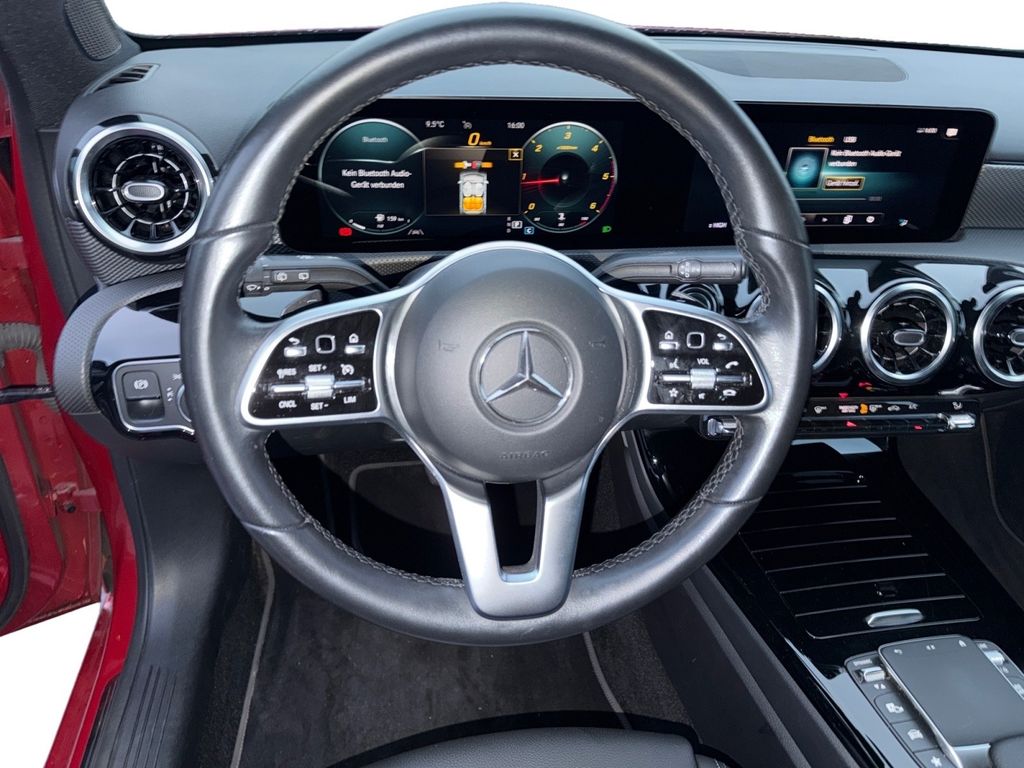 Mercedes-Benz A 180 2021