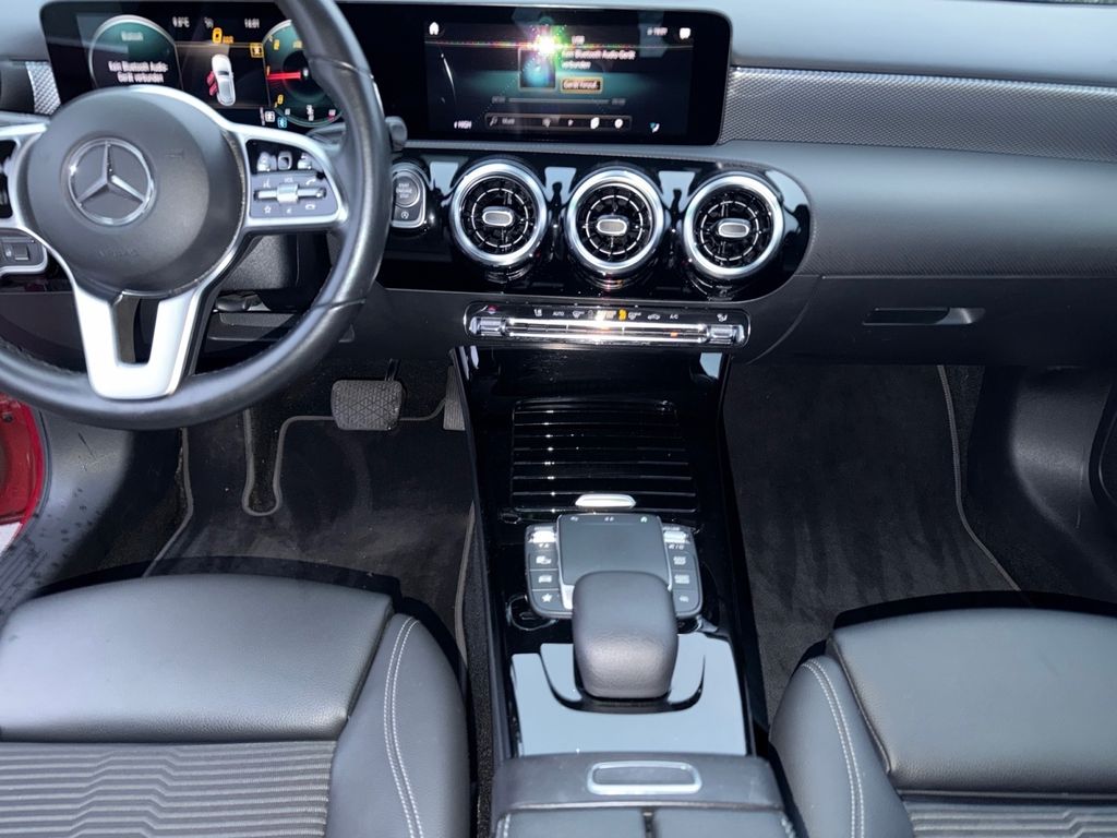 Mercedes-Benz A 180 2021
