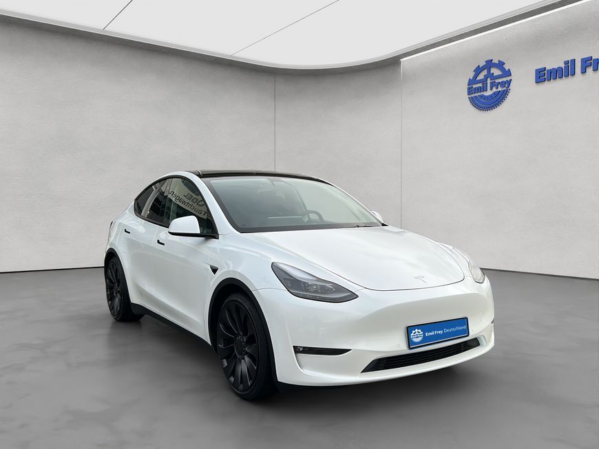 Tesla Model Y 2022