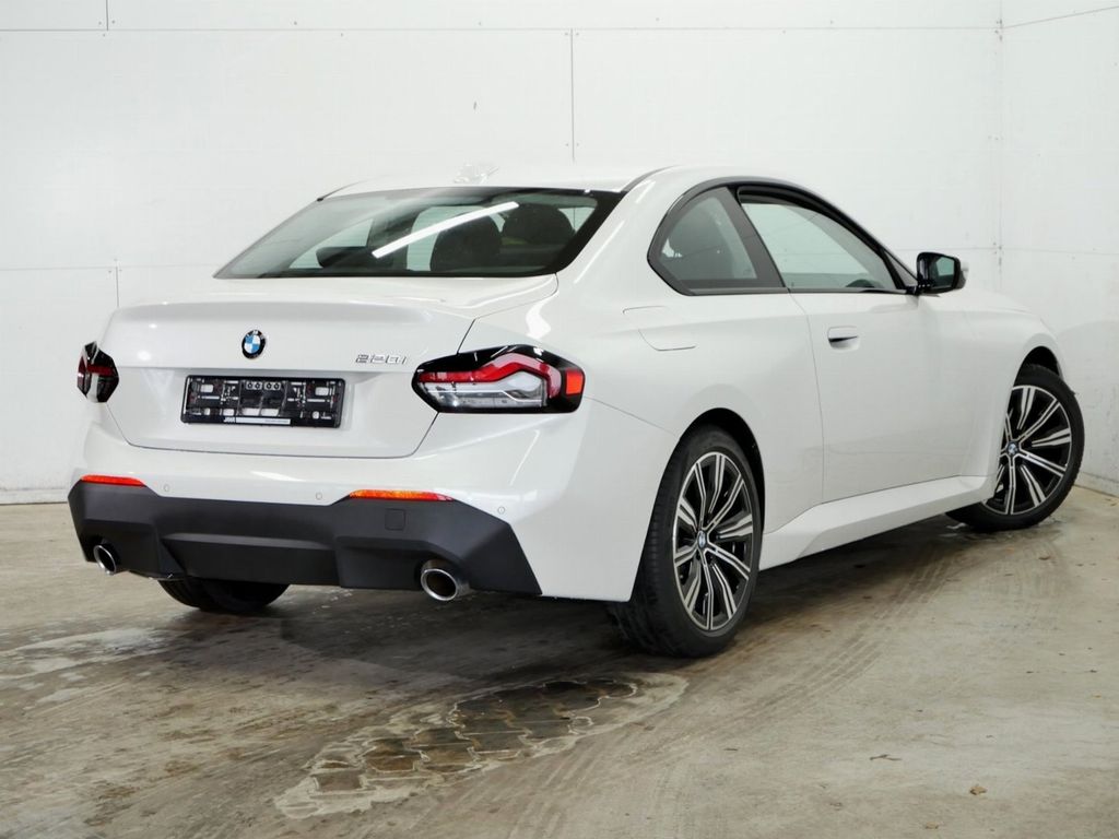 BMW 220 2024