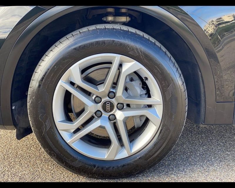Audi Q5 2021