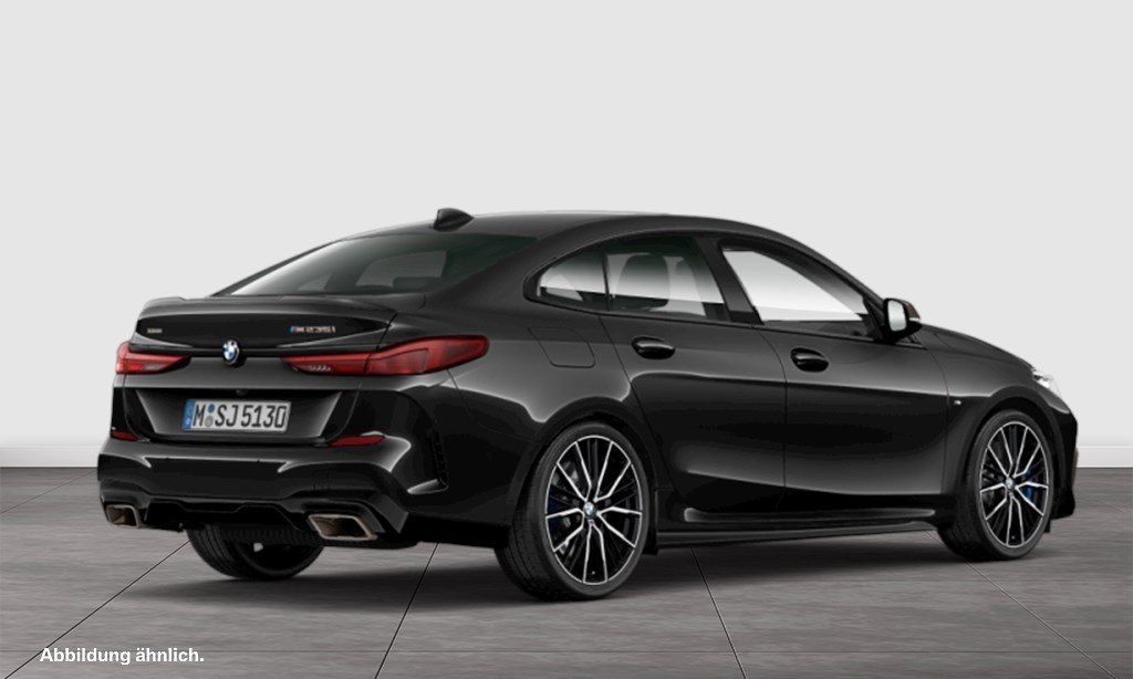 BMW M235 2024