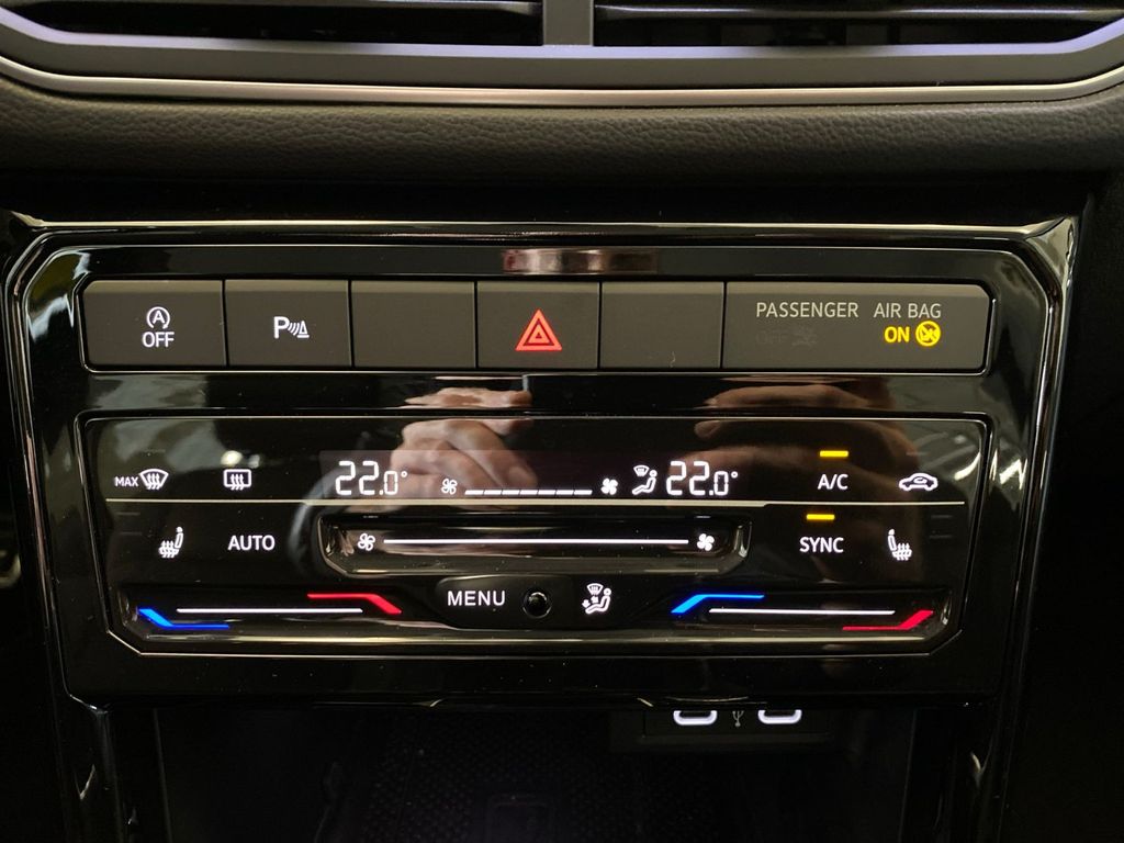 Volkswagen T-Cross 2024