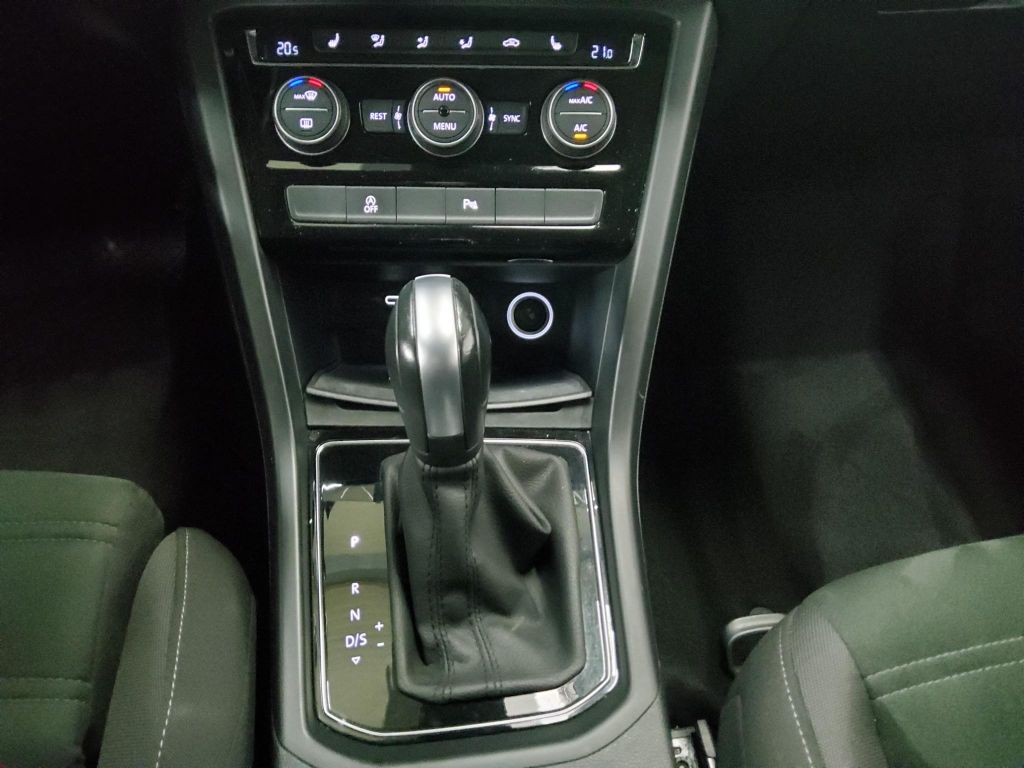 Volkswagen Touran 2021