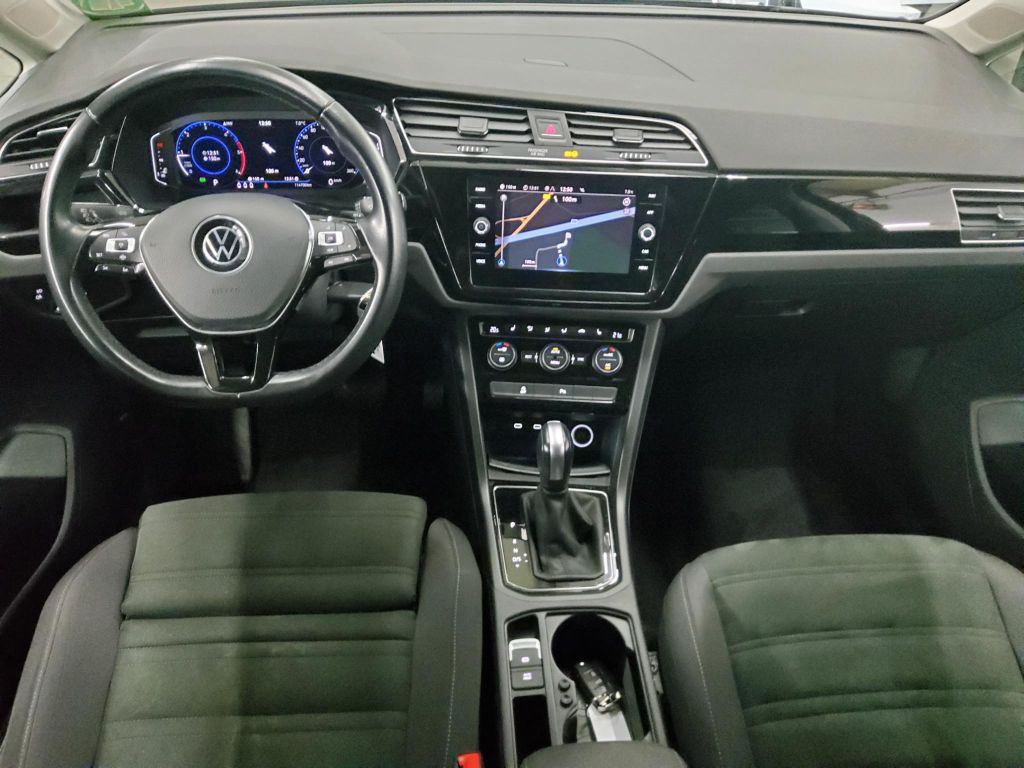 Volkswagen Touran 2021