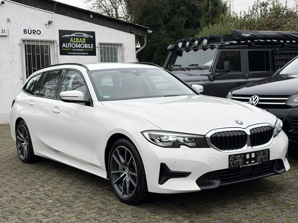 BMW 330 2022