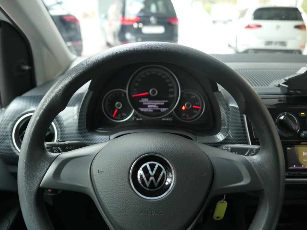 Volkswagen up! 2022