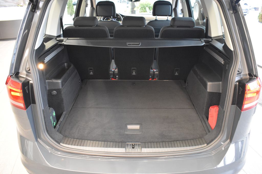 Volkswagen Touran 2021