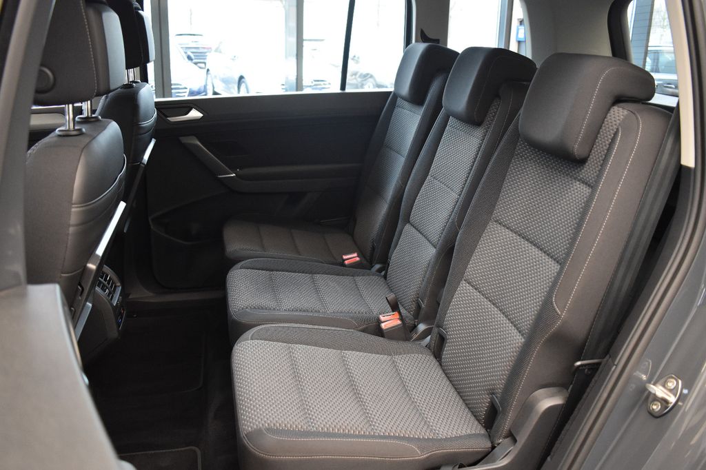 Volkswagen Touran 2021