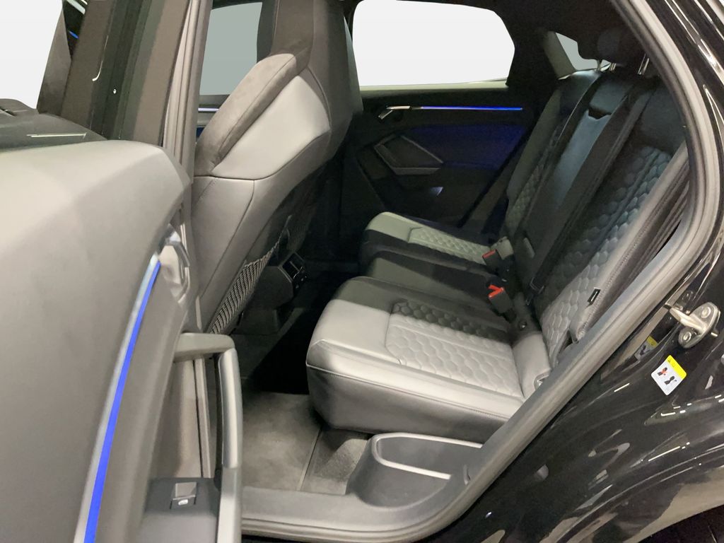 Audi RSQ3 2022
