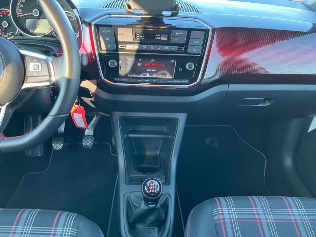 Volkswagen up! 2021