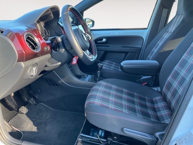 Volkswagen up! 2021