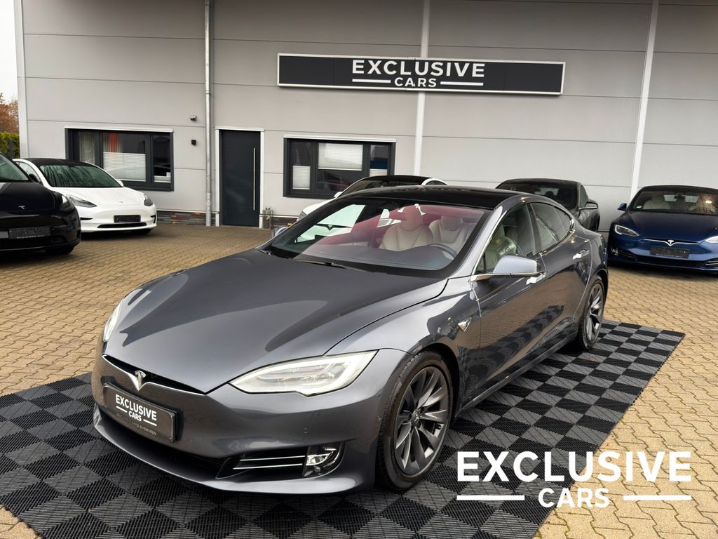 Tesla Model S 2020