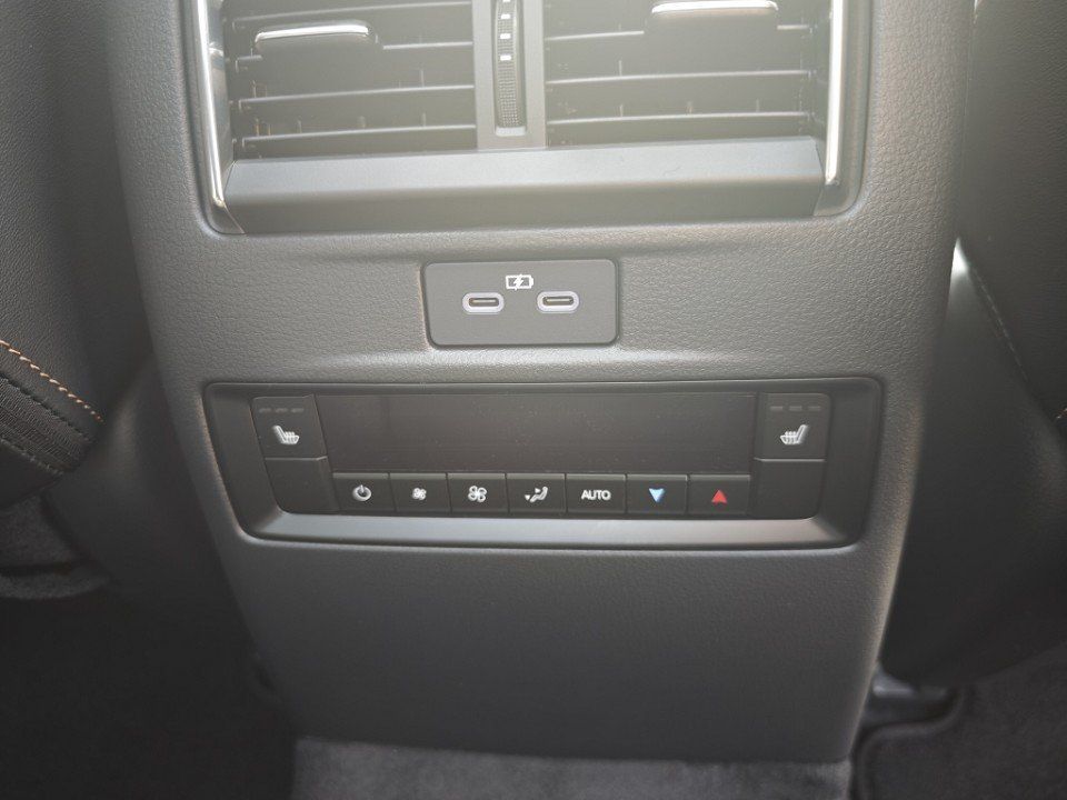 Mazda CX-80 2025