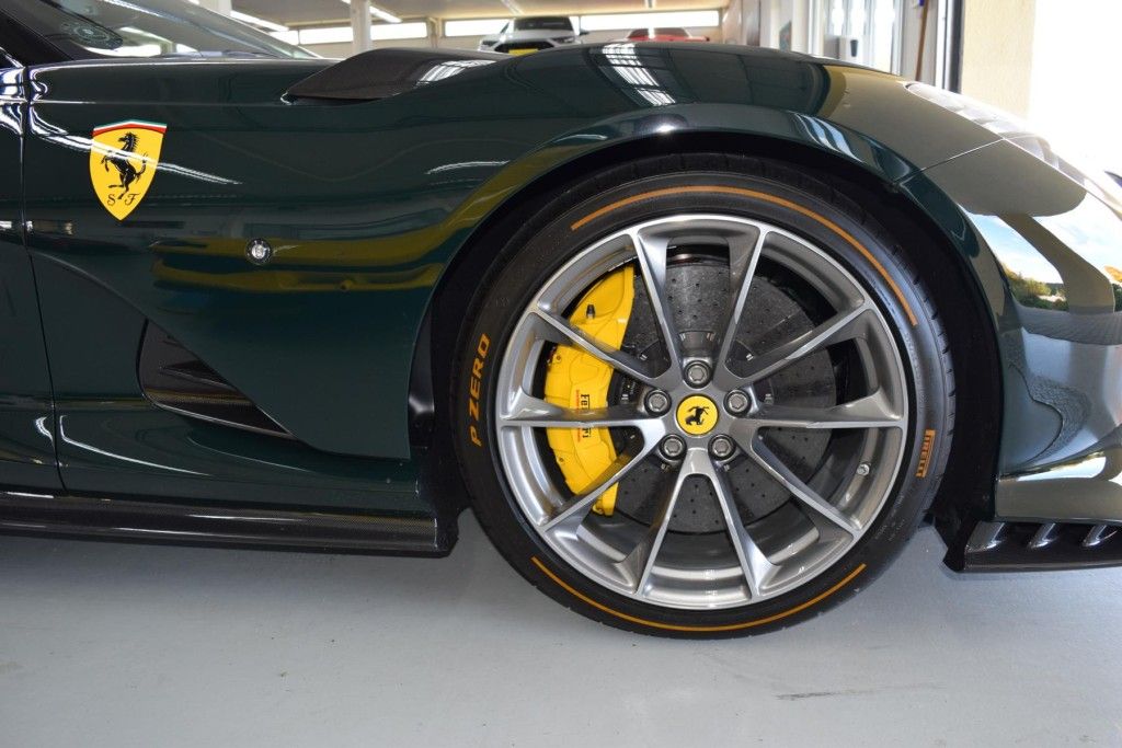 Ferrari 812 2024