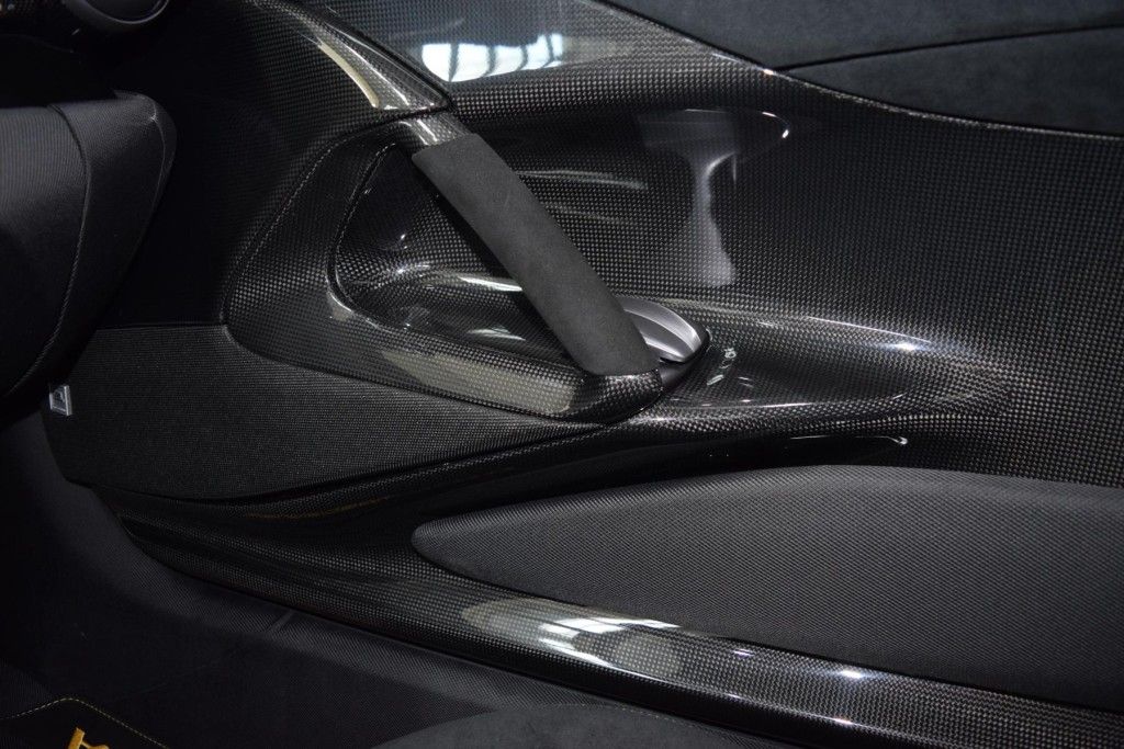Ferrari 812 2024