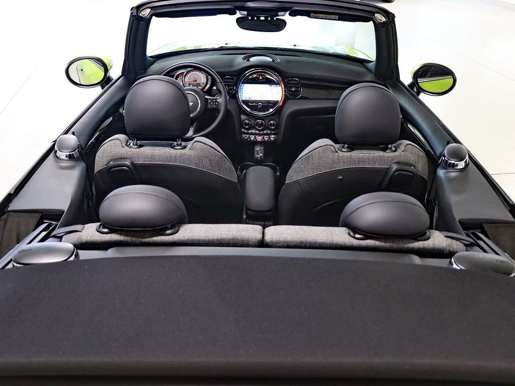 MINI Cooper Cabrio 2022