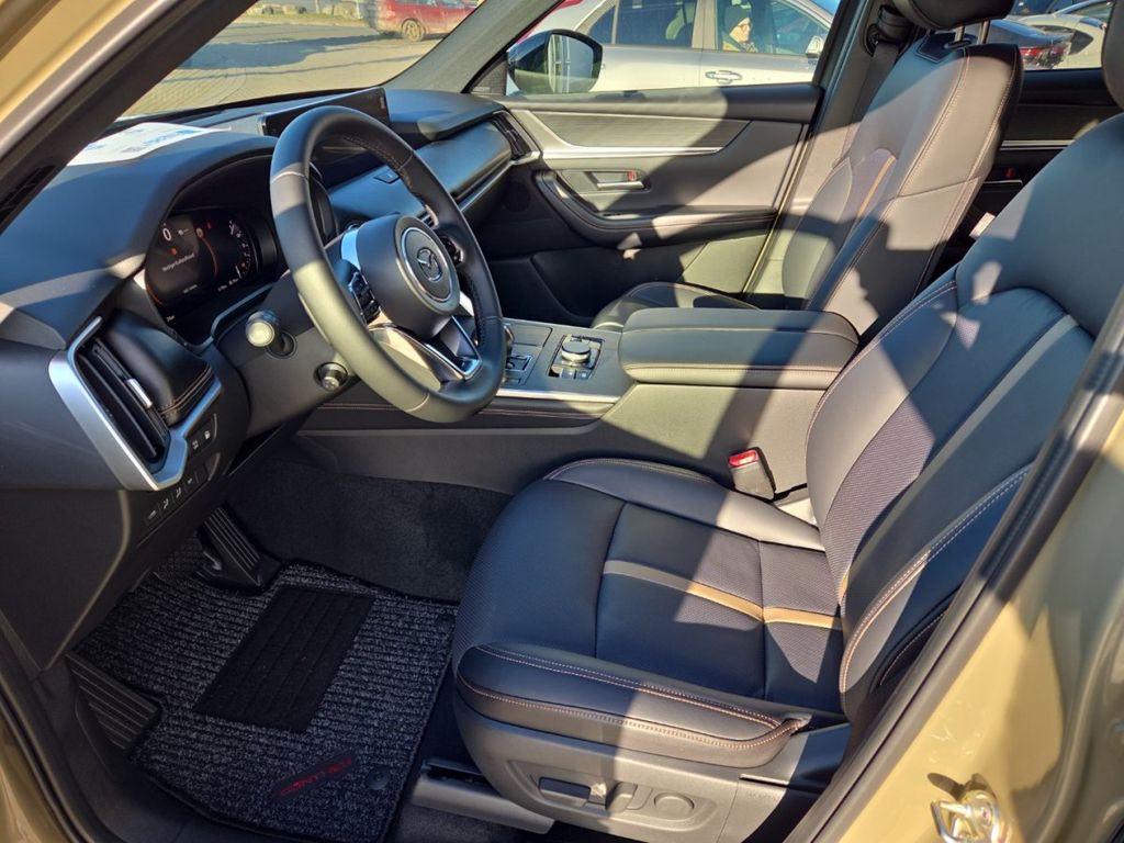 Mazda CX-60 2025