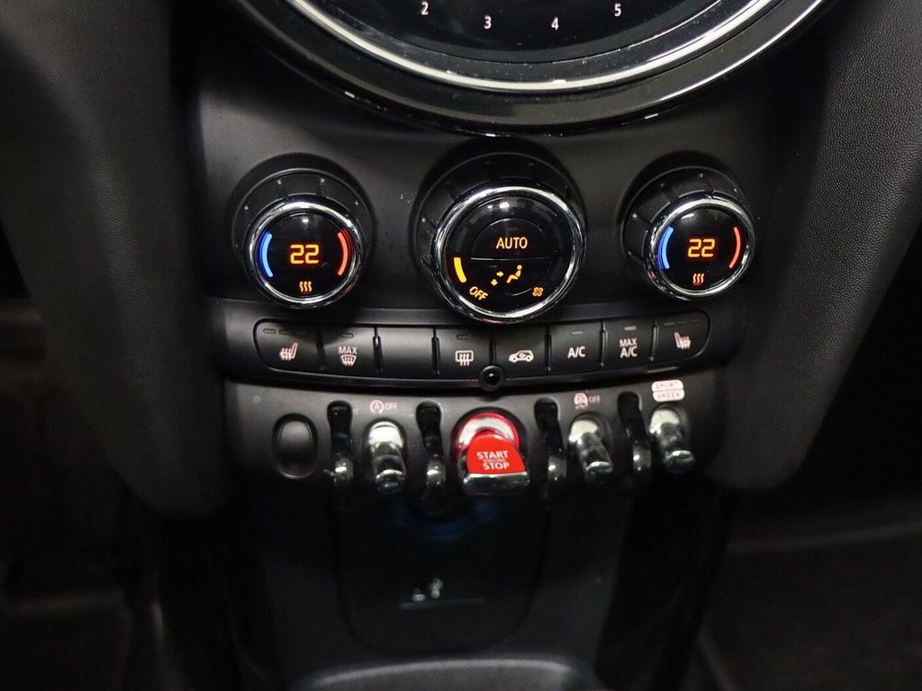 MINI Cooper Cabrio 2022