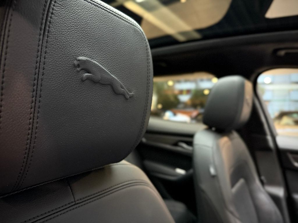 Jaguar F-Pace 2022