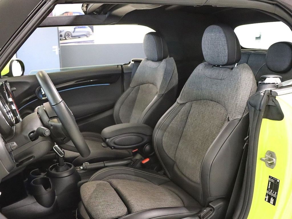 MINI Cooper Cabrio 2022