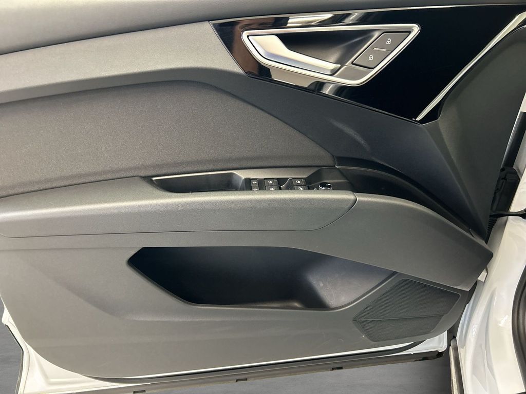 Audi Q4 e-tron 2023