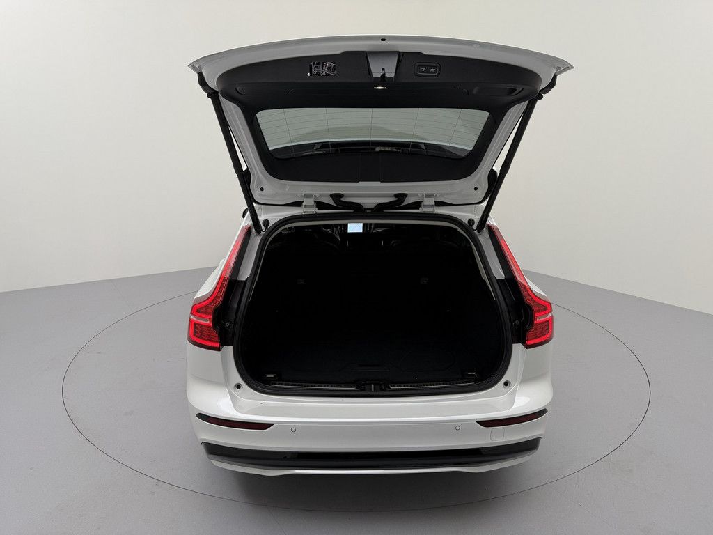 Volvo V60 2025
