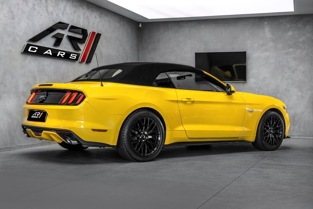 Ford Mustang 2011