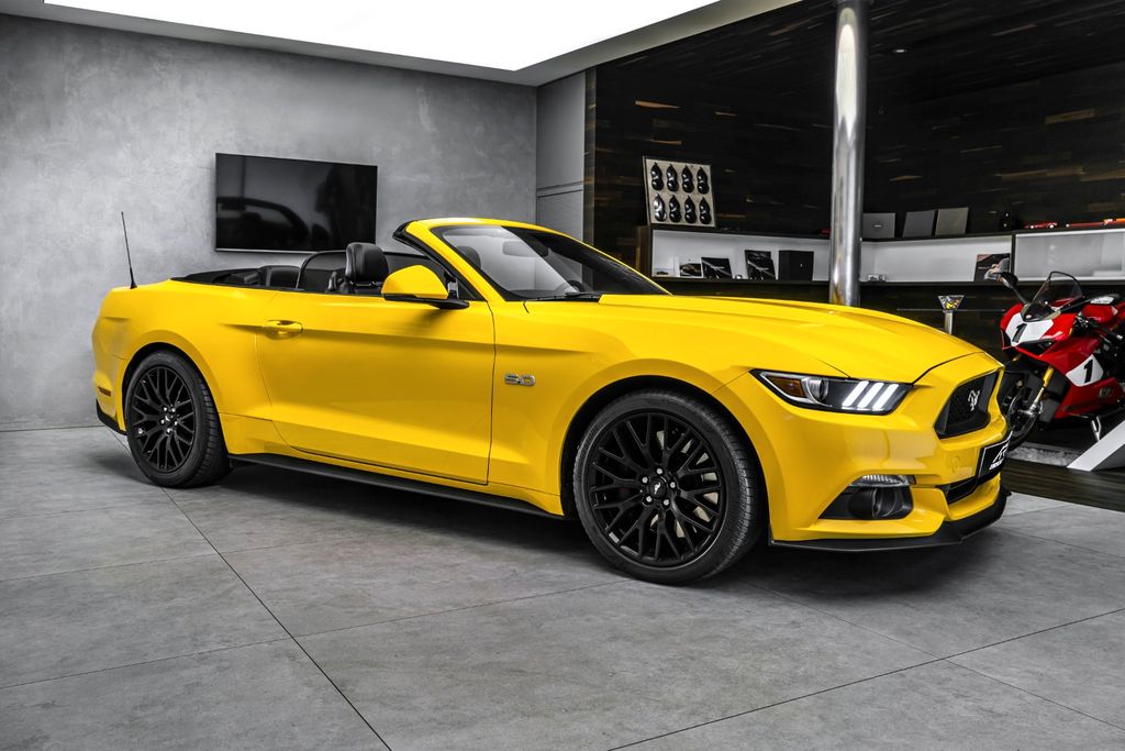 Ford Mustang 2011