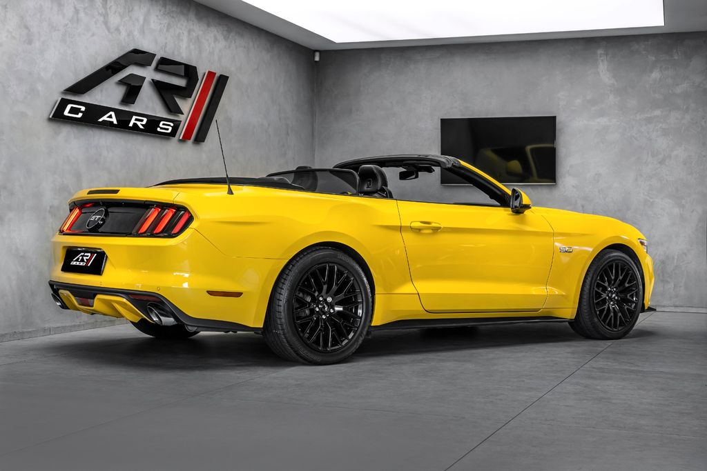 Ford Mustang 2011