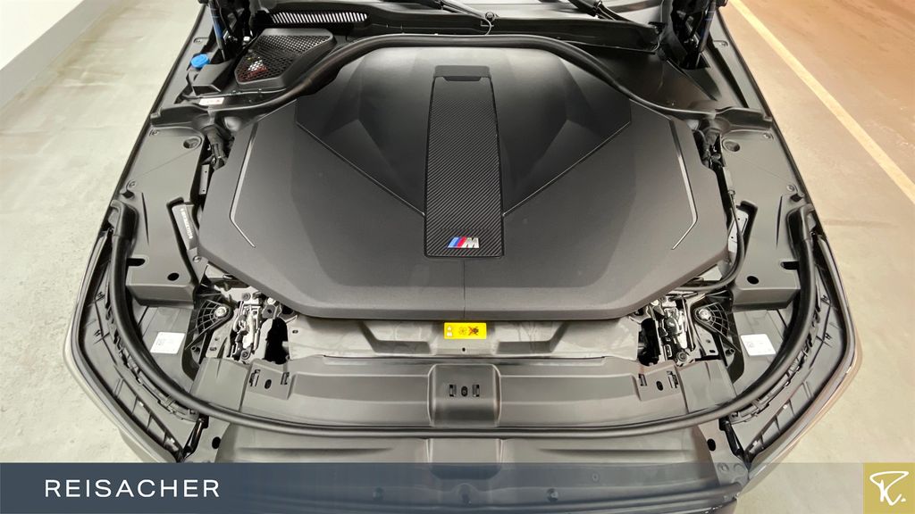BMW i5 2025