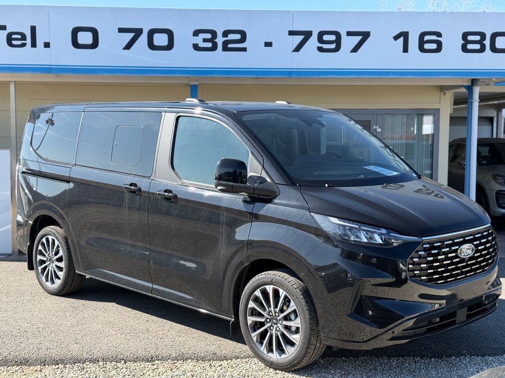 Ford Tourneo Custom 2025