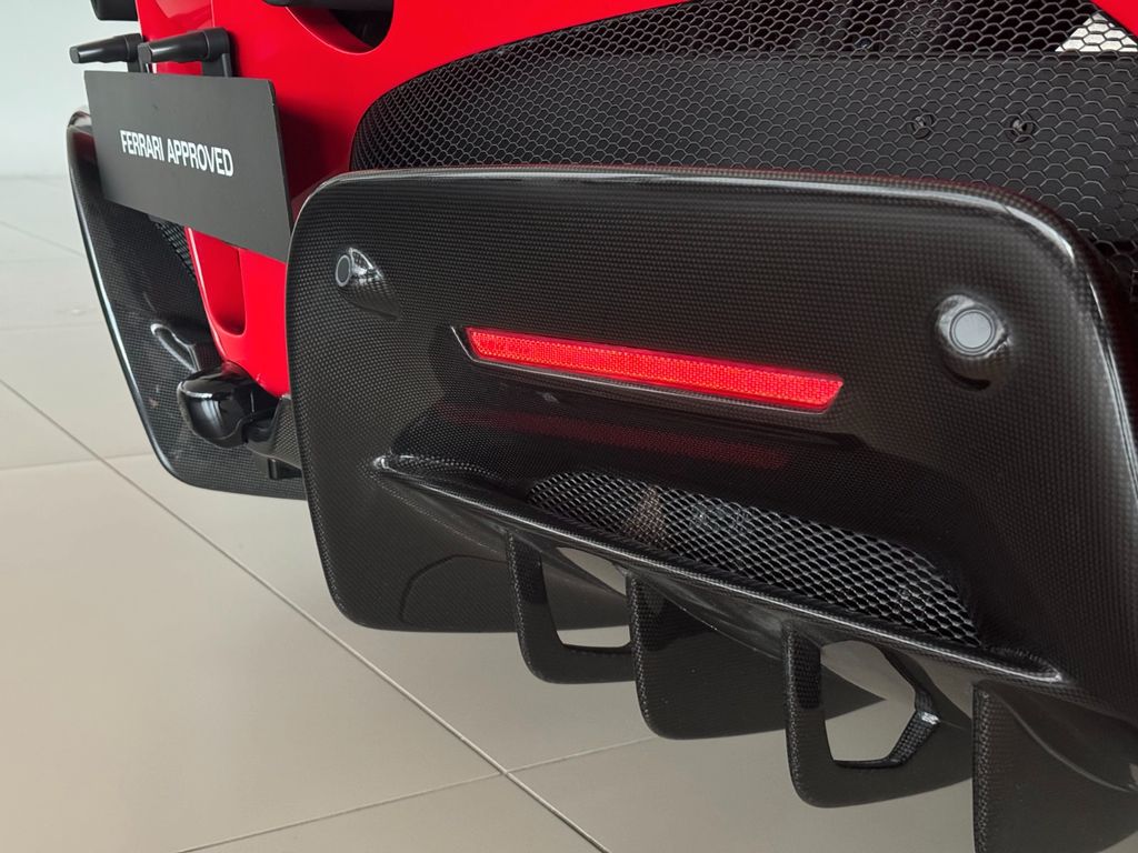 Ferrari SF90 2022