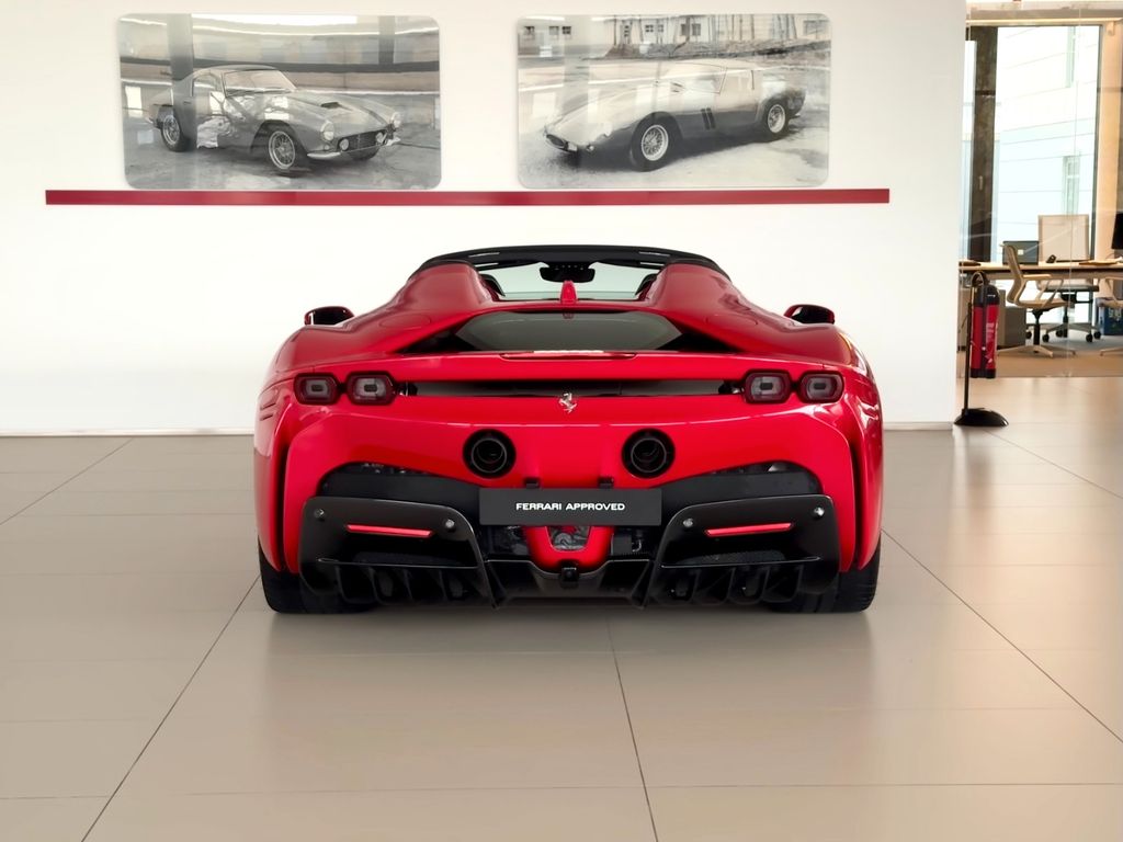 Ferrari SF90 2022