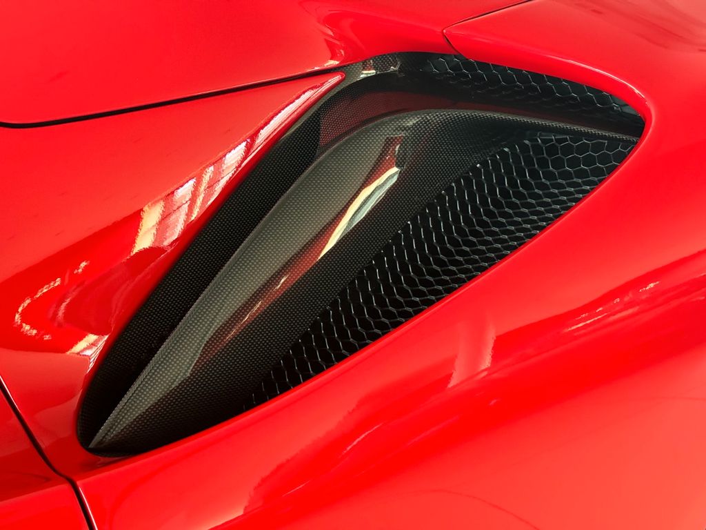 Ferrari SF90 2022