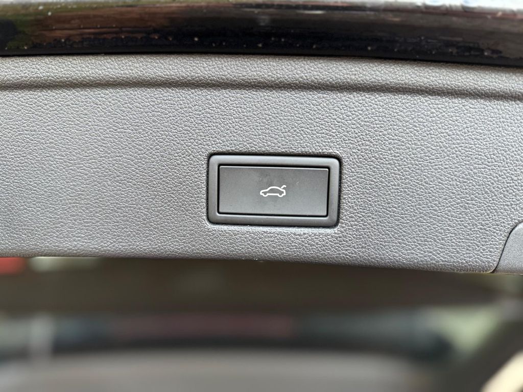 Volkswagen Touareg 2025