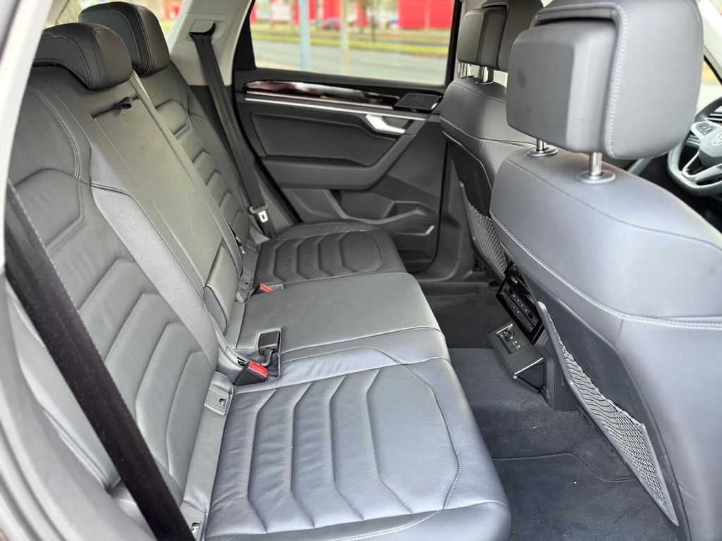 Volkswagen Touareg 2025