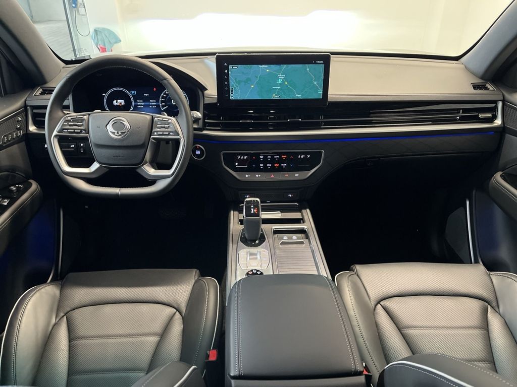KGM Rexton 2025