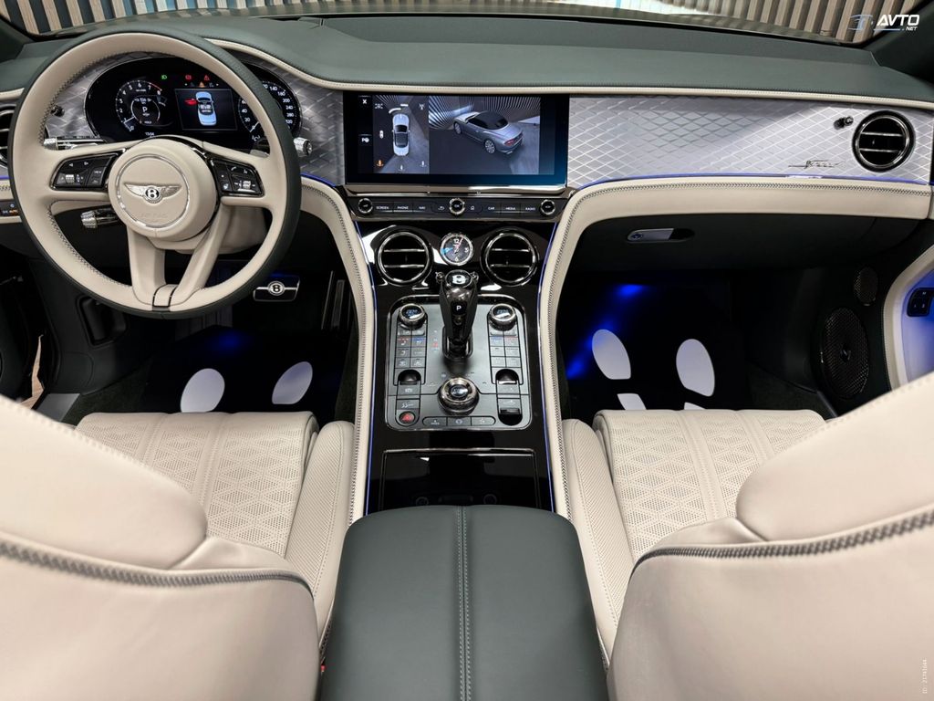 Bentley Continental GTC 2025