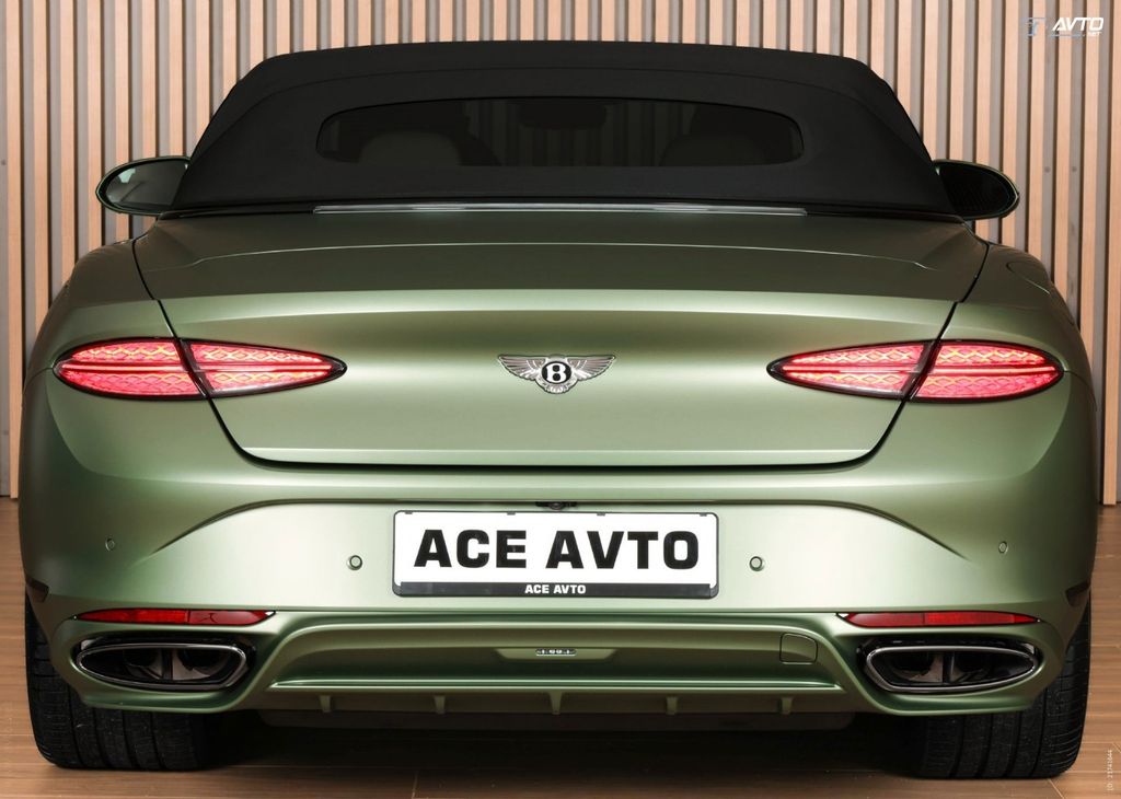 Bentley Continental GTC 2025