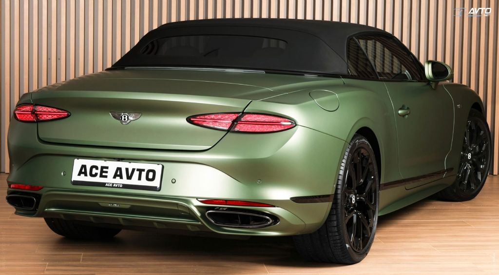 Bentley Continental GTC 2025