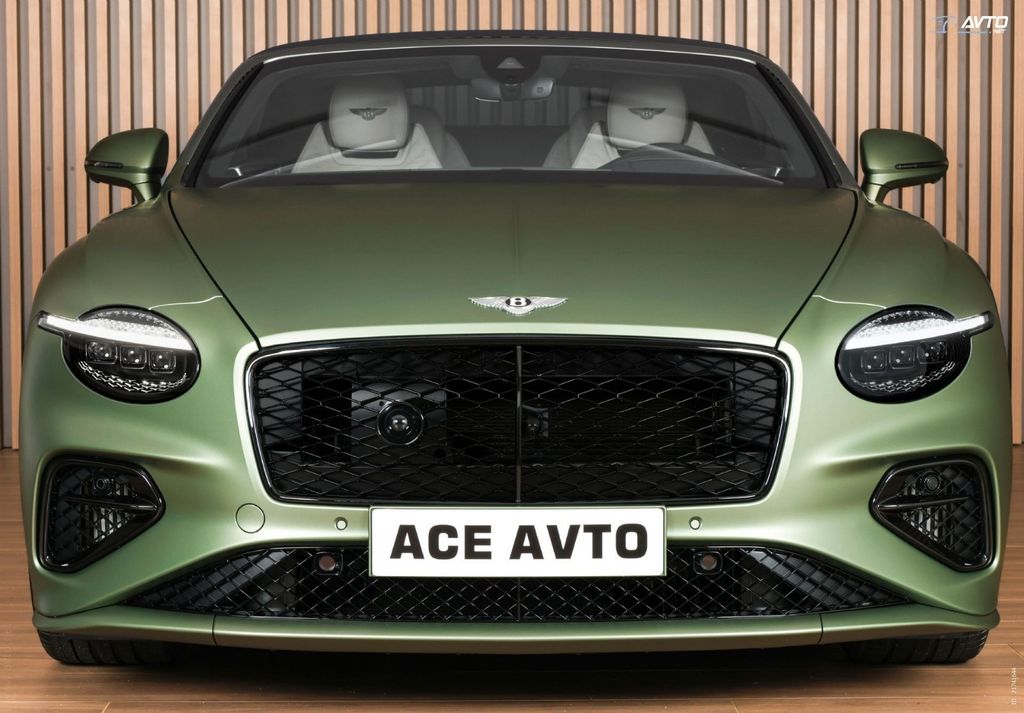Bentley Continental GTC 2025