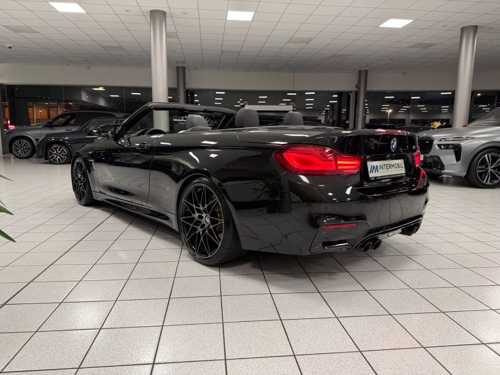 BMW M4 2019