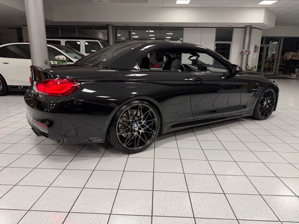 BMW M4 2019