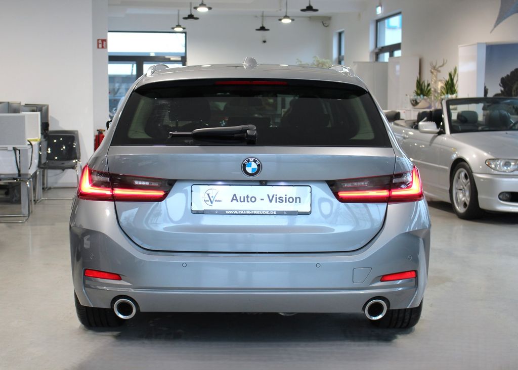 BMW 320 2022